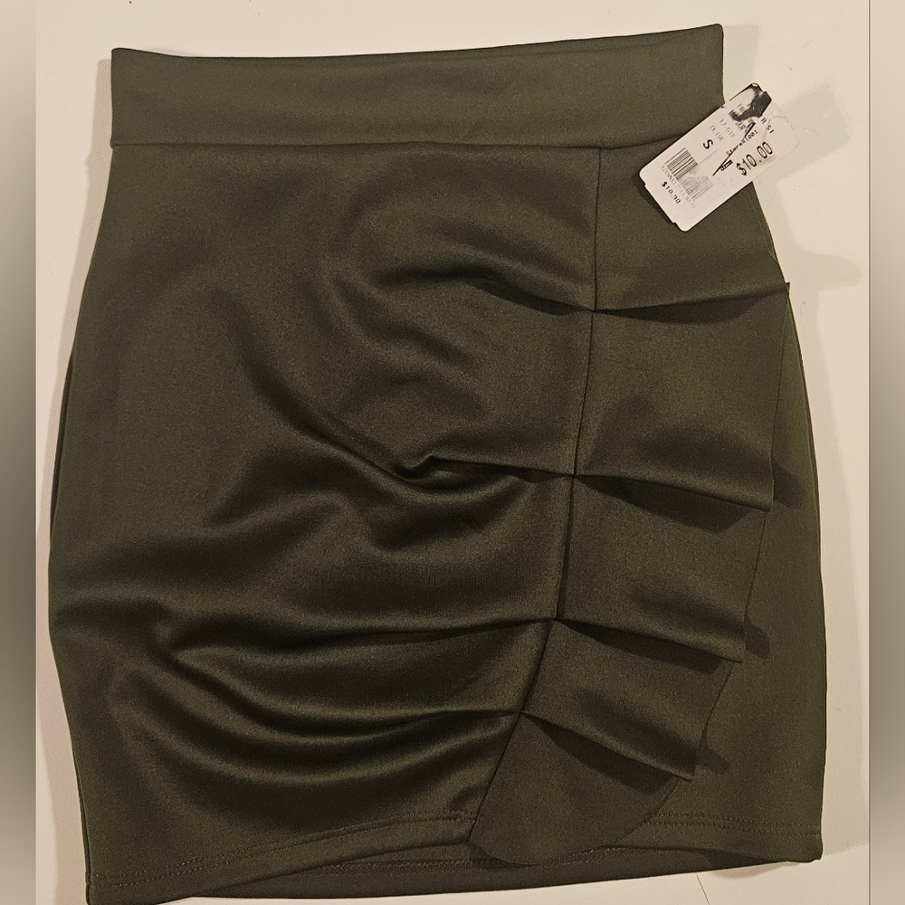 NWT Image Nation Mini Skirt